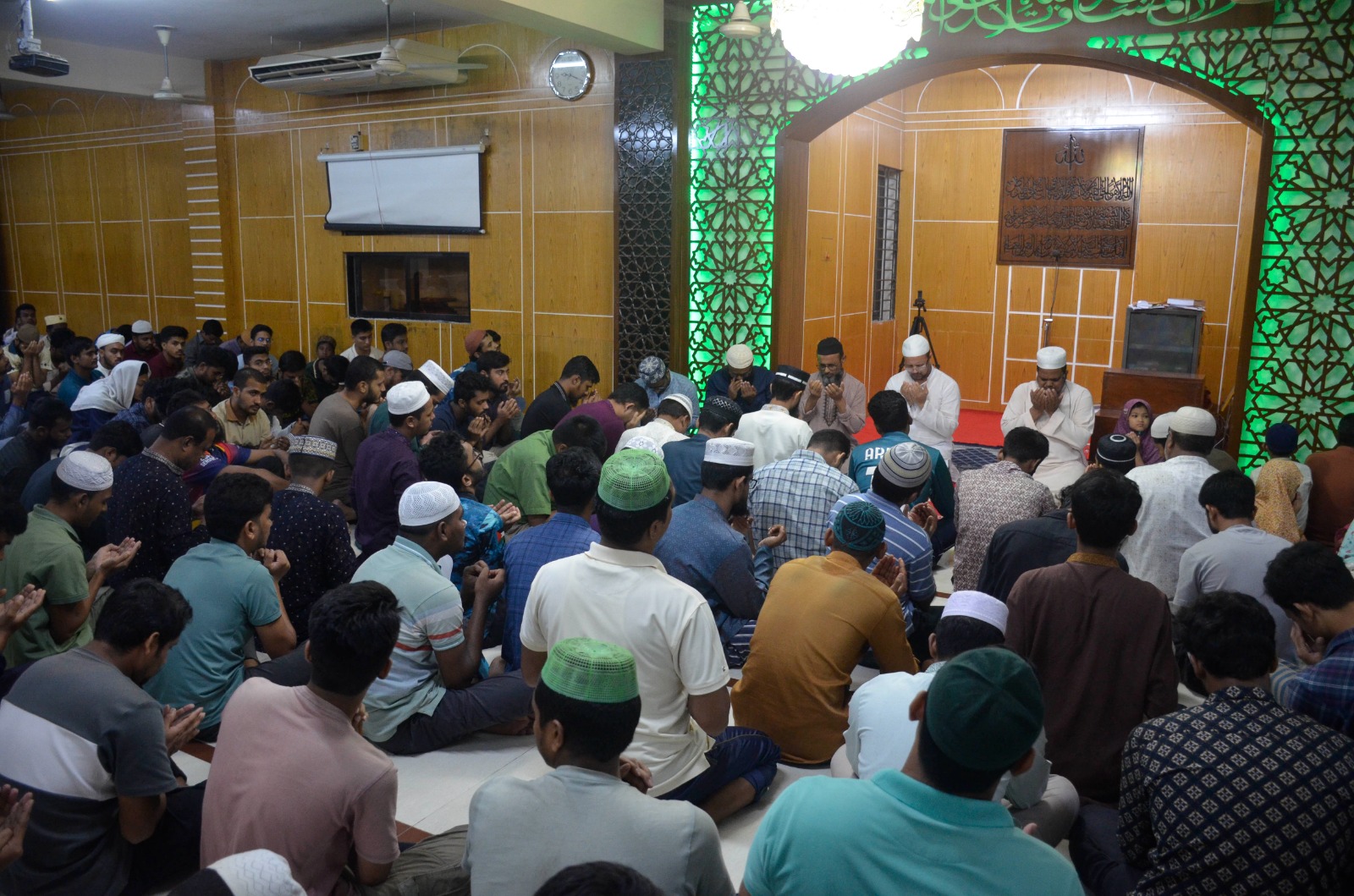 যথাযোগ্য মর্যাদায় ঈদে মিলাদুন্নবী পালন করল বেরোবি